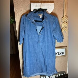 R1893 Women’s Denim Short Sleeve Collar 3 Button Dress Women’s Size Medium